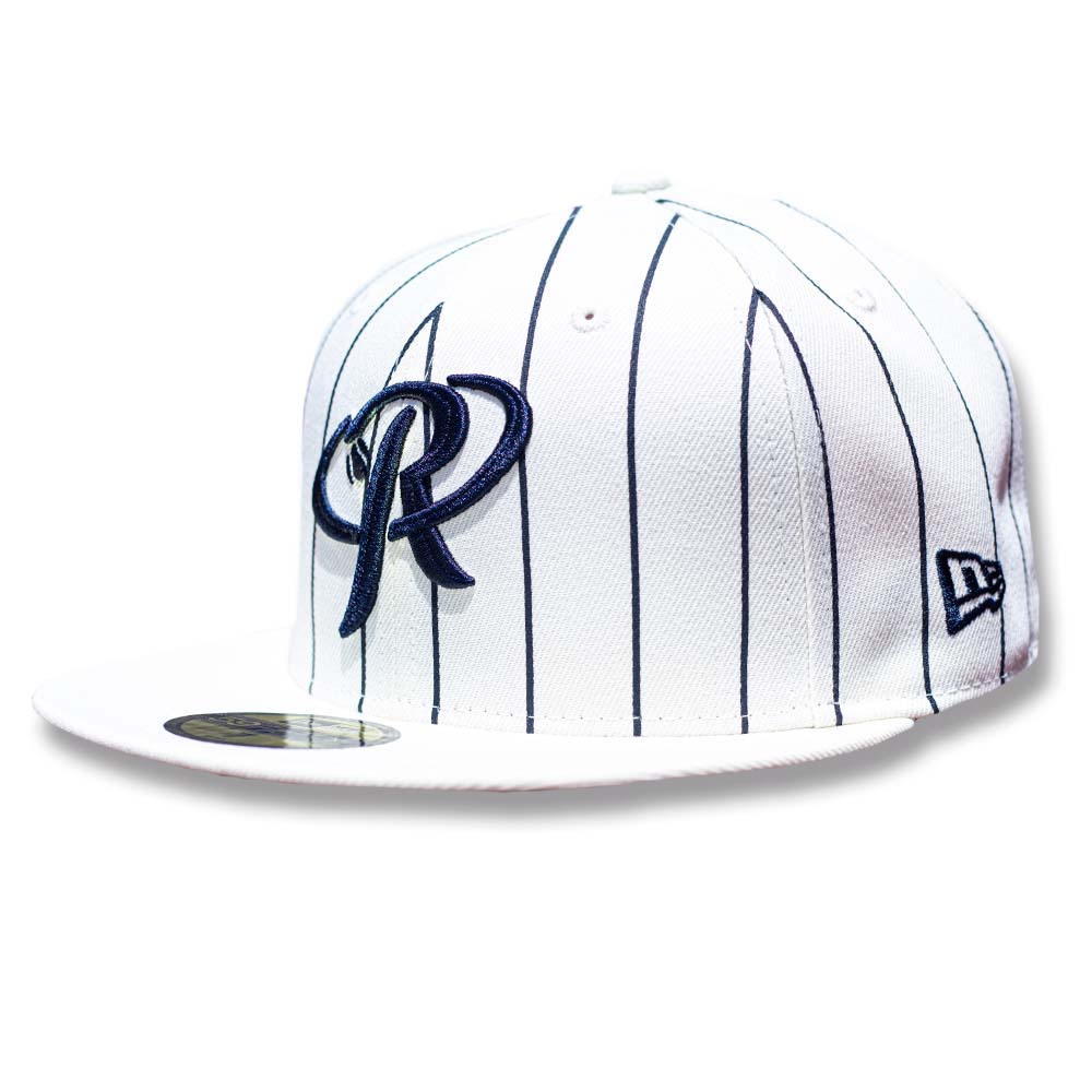 Gorra Blanca Rayada